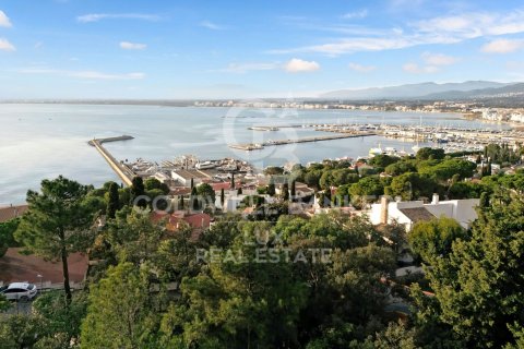 4 bedrooms villa for sale in Roses, Girona, Catalonia, Spain № 5800 - photo 8