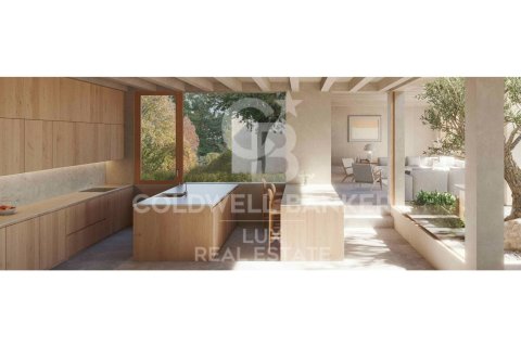 4 bedrooms villa for sale in Roses, Girona, Catalonia, Spain № 5800 - photo 4