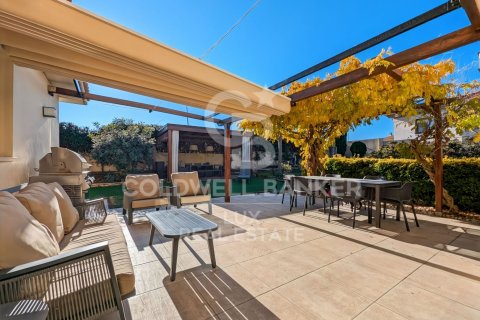6 bedrooms house for sale in L'Escala, Girona, Catalonia, Spain № 5804 - photo 6