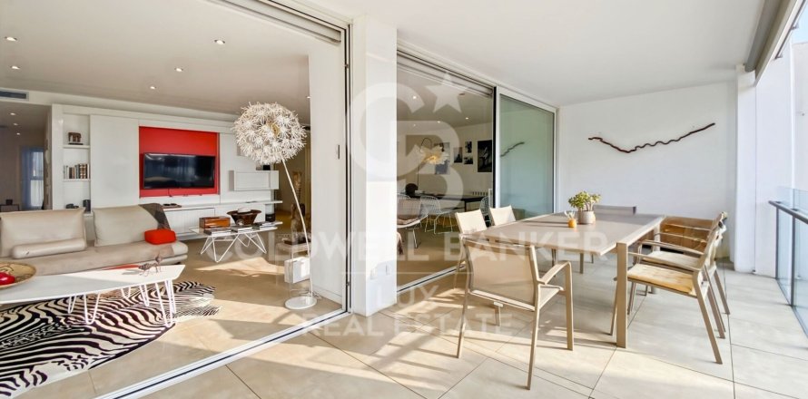 4 bedrooms apartment for sale in Roses, Girona, Catalonia, Spain № 5799