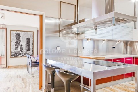 3 bedrooms apartment for sale in Barcelona, Catalonia, Spain № 5803 - photo 12