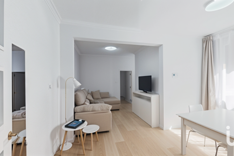 4 bedrooms apartment for sale in Barcelona, Catalonia, Spain № 5017