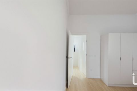 4 bedrooms apartment for sale in Barcelona, Catalonia, Spain № 5017 - photo 8