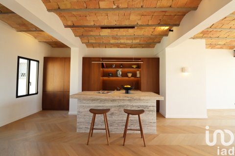 4 bedrooms penthouse for sale in Barcelona, Catalonia, Spain № 5021