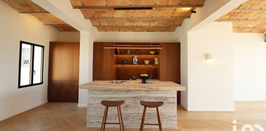 4 bedrooms penthouse for sale in Barcelona, Catalonia, Spain № 5021