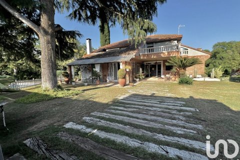 5 bedrooms house for sale in L'Ametlla Del Valles, Barcelona, Catalonia, Spain № 5019 - photo 2