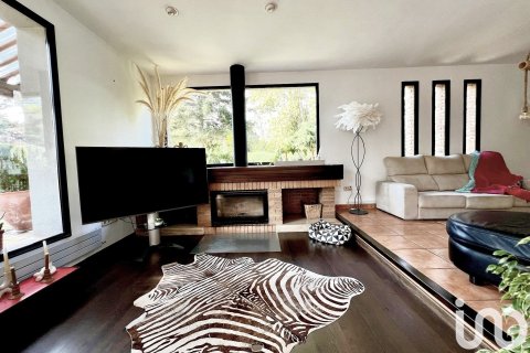 Дом с 5 спальнями в Л'Аметлья-дель-Вальесе, Барселона, Каталония, Испания № 5019