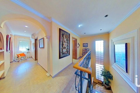 5 bedrooms house for sale in Valls, Tarragona, Catalonia, Spain № 5018 - photo 18