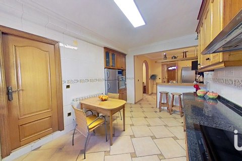 5 bedrooms house for sale in Valls, Tarragona, Catalonia, Spain № 5018 - photo 11