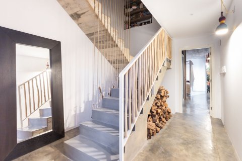 Снять в аренду дом в Барселона, Испания с 8 комнат, № 1557 - фото 3