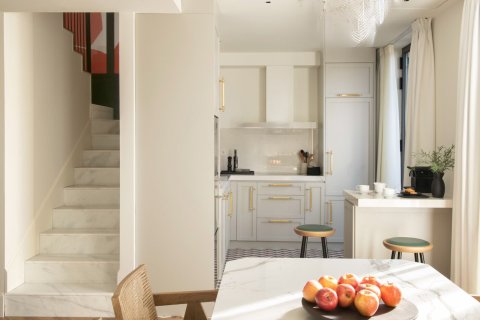 Снять в аренду квартиру в Барселона, Испания с 4 комнаты, № 1560 - фото 10