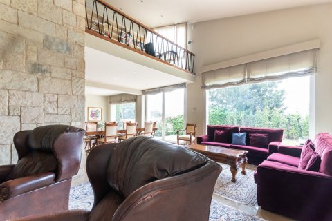 Снять в аренду дом в Барселона, Испания с 5 комнат, № 1561 - фото 6