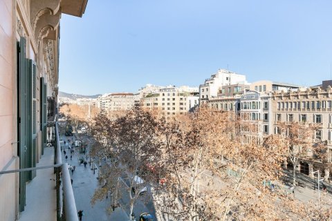 Снять в аренду квартиру в Барселона, Испания с 5 комнат, № 1558 - фото 4