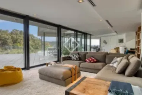 Вилла с 5 спальнями в Калонже, Герона, Каталония, Испания № 2687