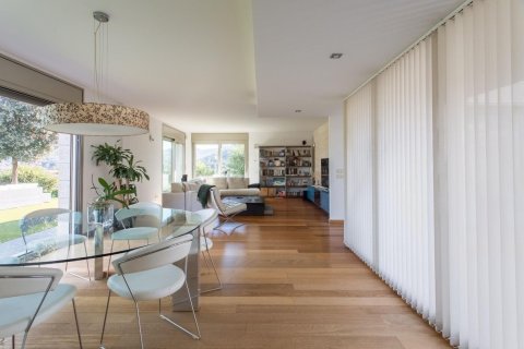 Купить дом в Вальроманес, Испания с 5 комнат, № 1419 - фото 15