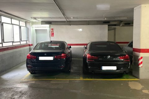 Купить квартиру в Барселона, Испания с 4 комнаты, № 1417 - фото 30