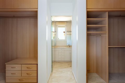 Купить дом в Алелья, Испания с 4 комнаты, 555м², № 1418 - фото 19