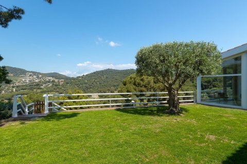 Купить дом в Алелья, Испания с 4 комнаты, 555м², № 1418 - фото 15