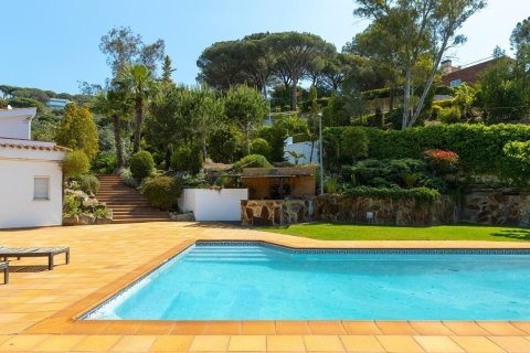 Купить дом в Алелья, Испания с 4 комнаты, 555м², № 1418 - фото 17