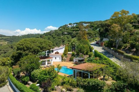 Купить дом в Алелья, Испания с 4 комнаты, 555м², № 1418 - фото 22