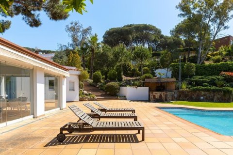 Купить дом в Алелья, Испания с 4 комнаты, 555м², № 1418 - фото 21