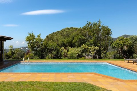 Купить дом в Алелья, Испания с 4 комнаты, 555м², № 1418 - фото 14