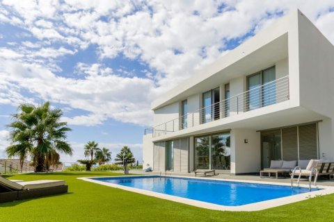 Купить дом в Аренис де Мар, Испания с 6 комнат, № 1422 - фото 2