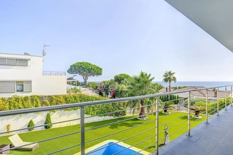 Купить дом в Аренис де Мар, Испания с 6 комнат, № 1422 - фото 23