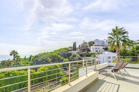 Купить дом в Аренис де Мар, Испания с 6 комнат, № 1422 - фото 25