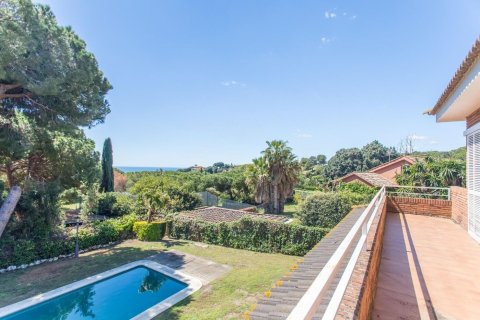 Купить дом в Сан-Андреу-де-Льяванерес, Испания с 6 комнат, № 1421 - фото 19