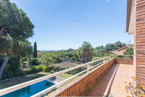 Купить дом в Сан-Андреу-де-Льяванерес, Испания с 6 комнат, № 1421 - фото 20