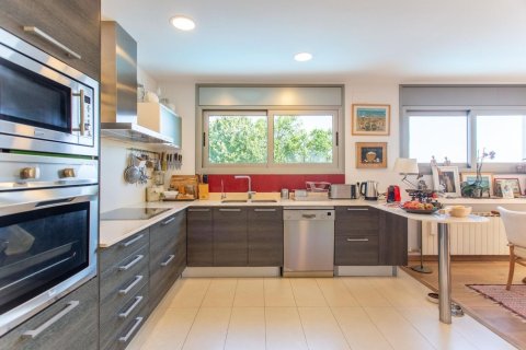 Купить дом в Сан-Себрия-де-Вальяльта, Испания с 5 комнат, № 1420 - фото 12