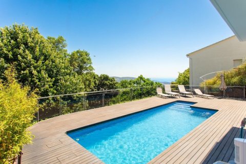 Купить дом в Сан-Себрия-де-Вальяльта, Испания с 5 комнат, № 1420 - фото 2