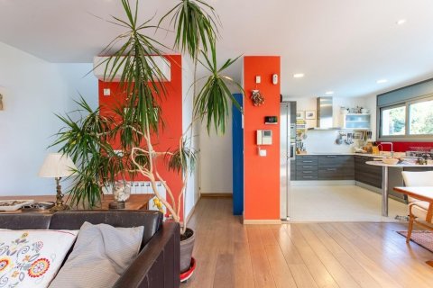 Купить дом в Сан-Себрия-де-Вальяльта, Испания с 5 комнат, № 1420 - фото 11