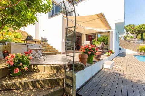 Купить дом в Сан-Себрия-де-Вальяльта, Испания с 5 комнат, № 1420 - фото 5