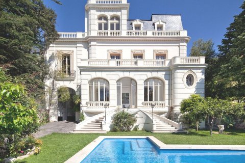 Дом с 7 спальнями в Барселоне, Каталония, Испания № 1544