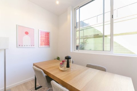 Купить квартиру в Барселона, Испания с 4 комнаты, № 1547 - фото 9