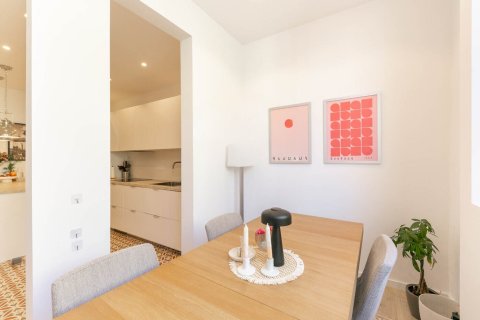 Купить квартиру в Барселона, Испания с 4 комнаты, № 1547 - фото 10