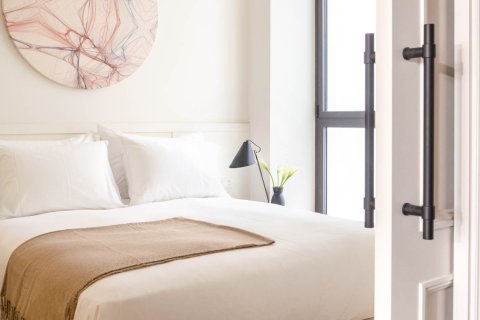 Снять в аренду квартиру в Барселона, Испания с 3 комнаты, № 1548 - фото 7