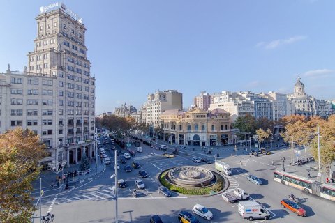 Снять в аренду квартиру в Барселона, Испания с 3 комнаты, № 1548 - фото 16