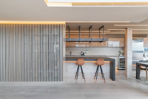 Купить квартиру в Барселона, Испания с 4 комнаты, № 1543 - фото 11