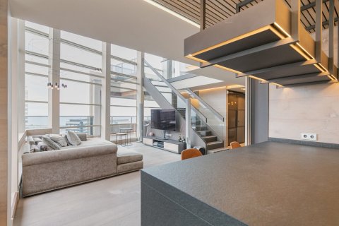 Купить квартиру в Барселона, Испания с 4 комнаты, № 1543 - фото 5