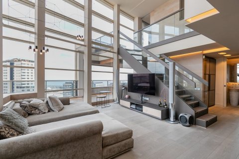 Купить квартиру в Барселона, Испания с 4 комнаты, № 1543 - фото 2