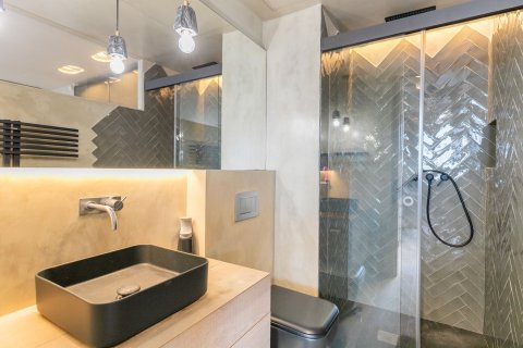 Купить квартиру в Барселона, Испания с 4 комнаты, № 1543 - фото 26