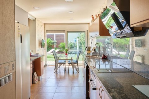 4 chambres villa à vendre à Premia De Dalt, Barcelona, Catalonia, Spain № 4363 - photo 19