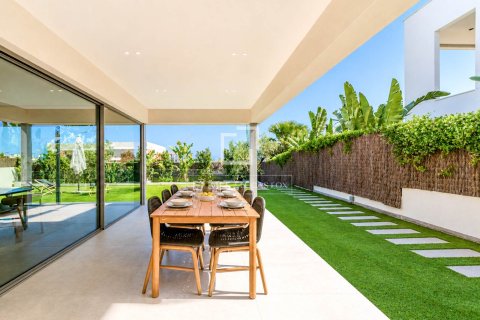 4 bedrooms villa for sale in Sitges, Barcelona, Catalonia, Spain № 4368 - photo 23