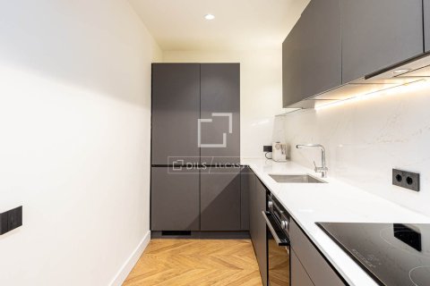 3 chambres apartment à vendre à Barcelona, Catalonia, Spain № 4366 - photo 11