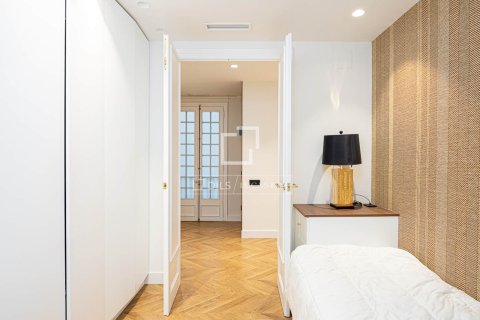 3 chambres apartment à vendre à Barcelona, Catalonia, Spain № 4366 - photo 29