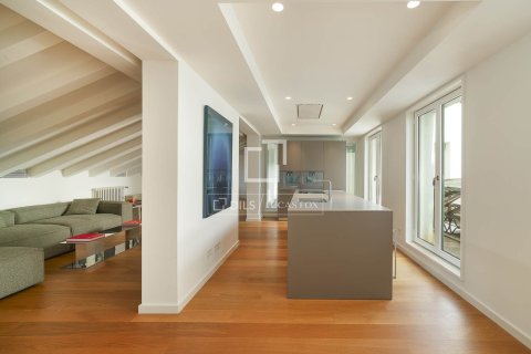 2 chambres penthouse à vendre à Barcelona, Catalonia, Spain № 4367 - photo 13