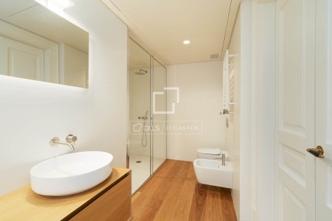 2 chambres penthouse à vendre à Barcelona, Catalonia, Spain № 4367 - photo 28